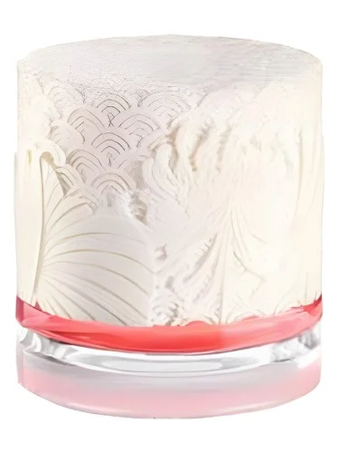 Frasco do perfume Cacharel Scarlett