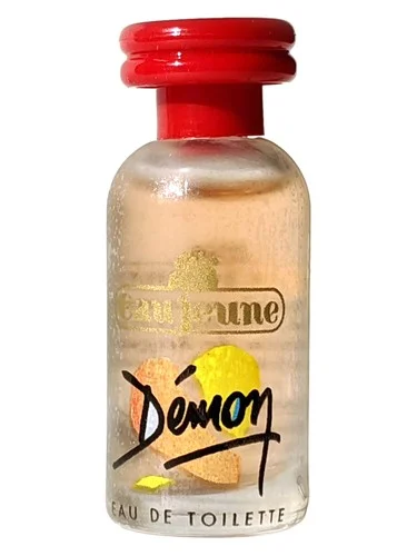 Frasco do perfume Eau Jeune Demon