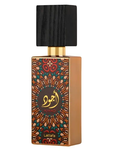 Frasco do perfume Lattafa Ajwad